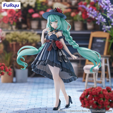 Hatsune Miku - Outing Dress Figure